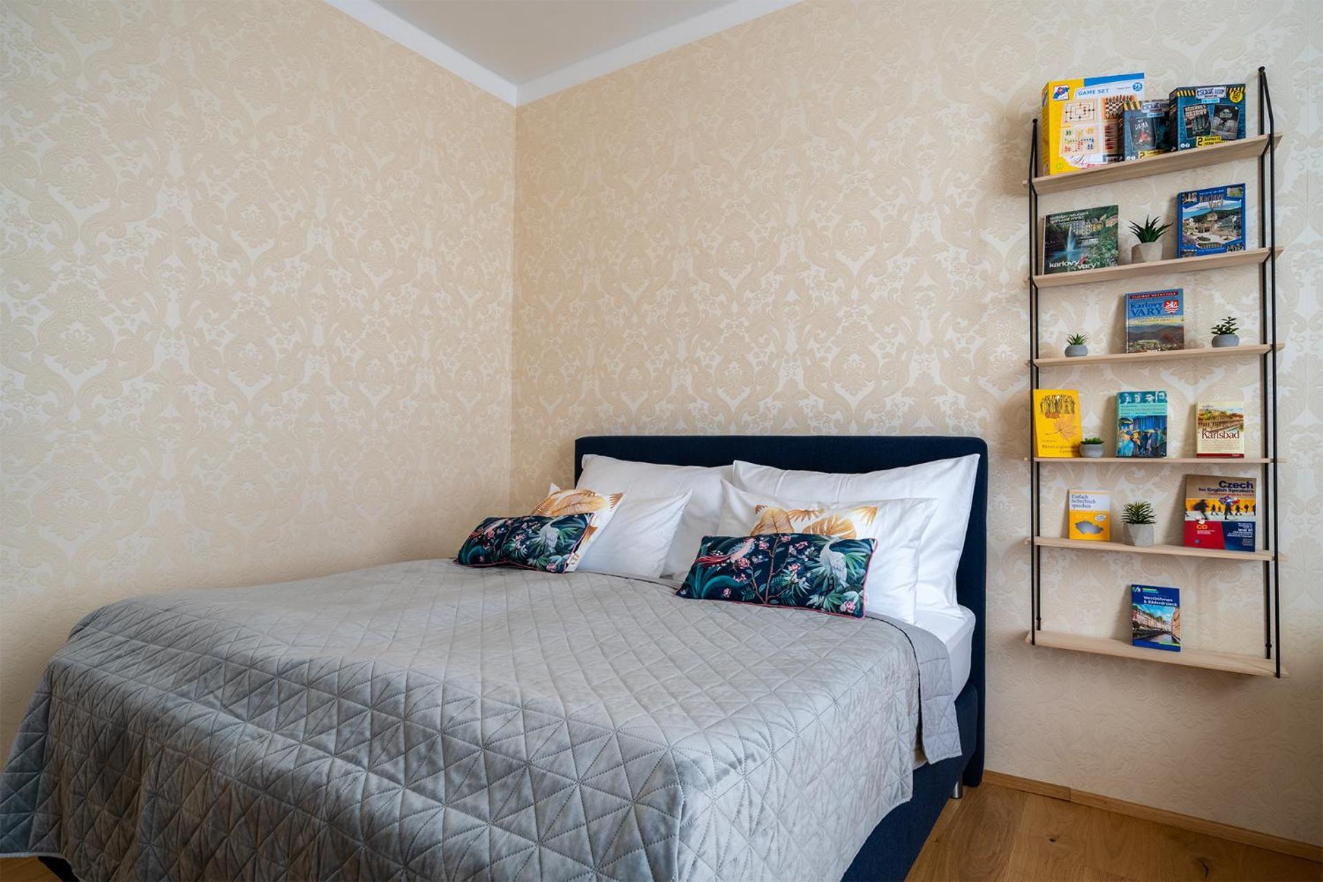 Apartment Amelie การ์โลวีวารี ภายนอก รูปภาพ